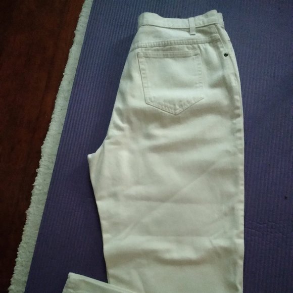 Liz Claiborne Off-White Denim Jeans | Size 16 - Picture 2 of 9